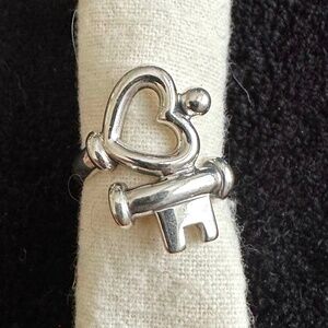 James Avery Key To My Heart Ring, 7.5